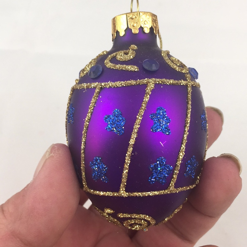 Vintage GKI/Bethlehem Glass Egg shape embellished Christmas Ornament